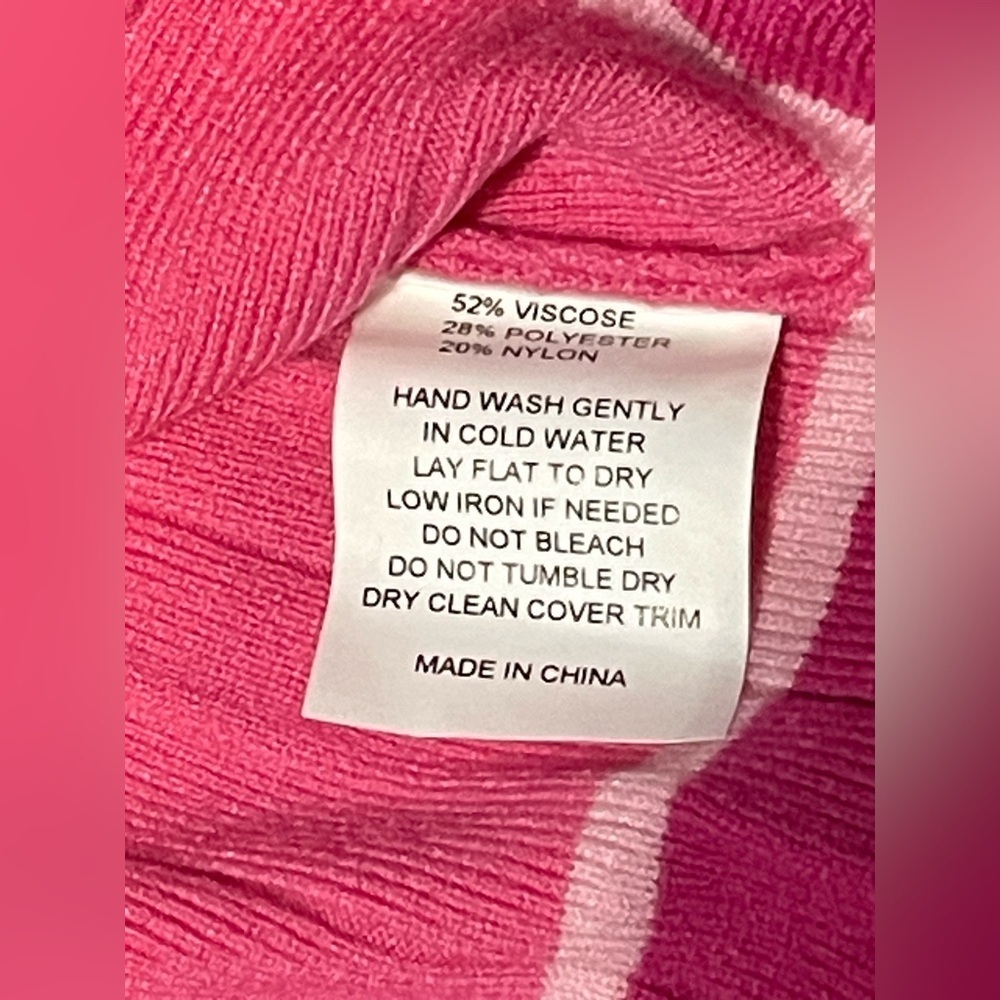 Pink Thread
NWT
Size 4/5
Pink Kids Dress - Picture 5 of 5